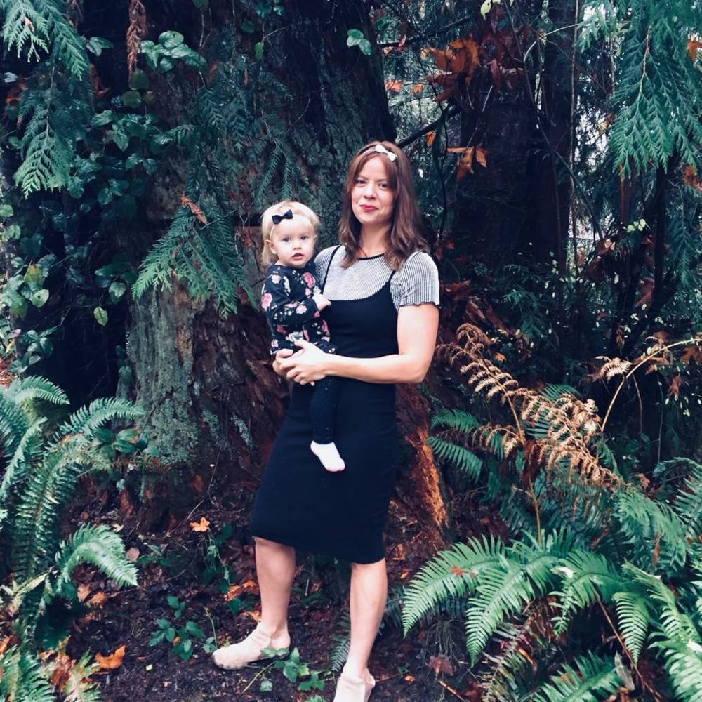 Meet your Posher, Cynthia